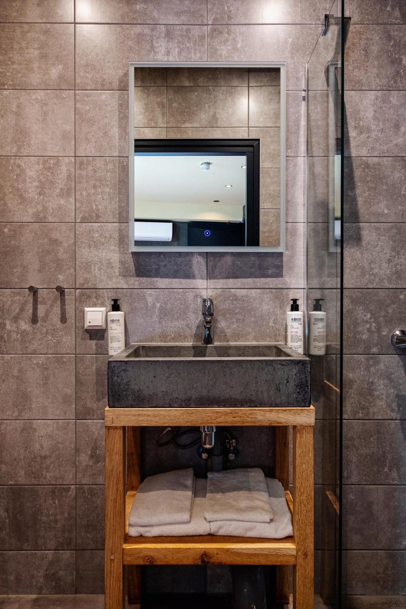 City Center Lodge Utrecht Eksteriør billede